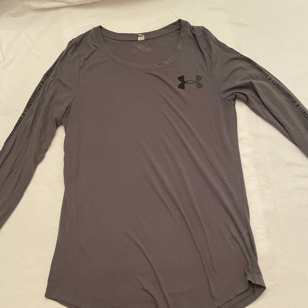 Under Armour long sleeve T